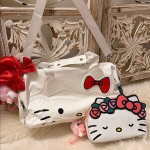 Hello Kitty White and Red Bow Bag Set